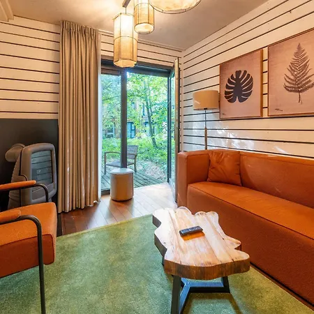 Cozy Woodland Retreat 펜션 Antoing