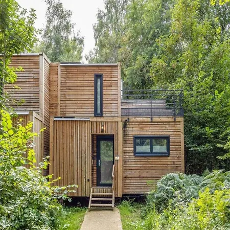 펜션 Cozy Woodland Retreat Antoing