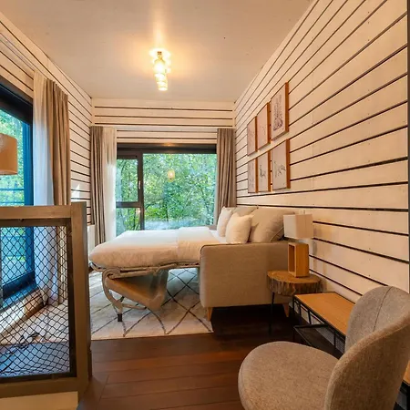 펜션 Cozy Woodland Retreat *